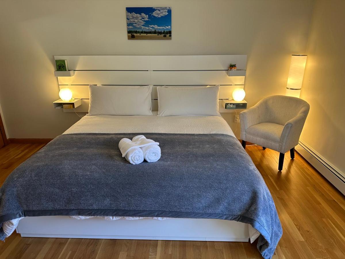 Room In Single Family House - Suburban Neighborhood In Βοστώνη Δωμάτιο φωτογραφία
